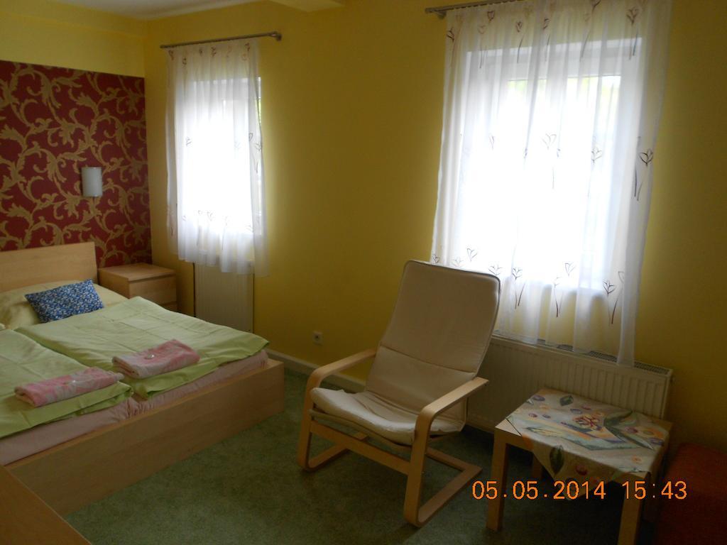 Penzion Mestansky Dum Svoboda nad Upou Room photo