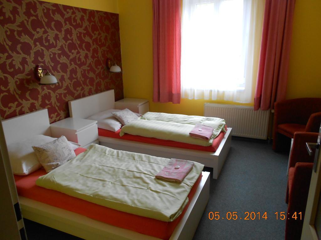 Penzion Mestansky Dum Svoboda nad Upou Room photo