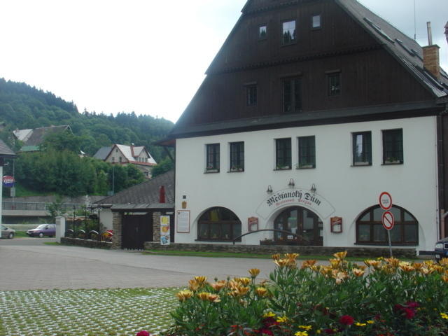 Penzion Mestansky Dum Svoboda nad Upou Exterior photo